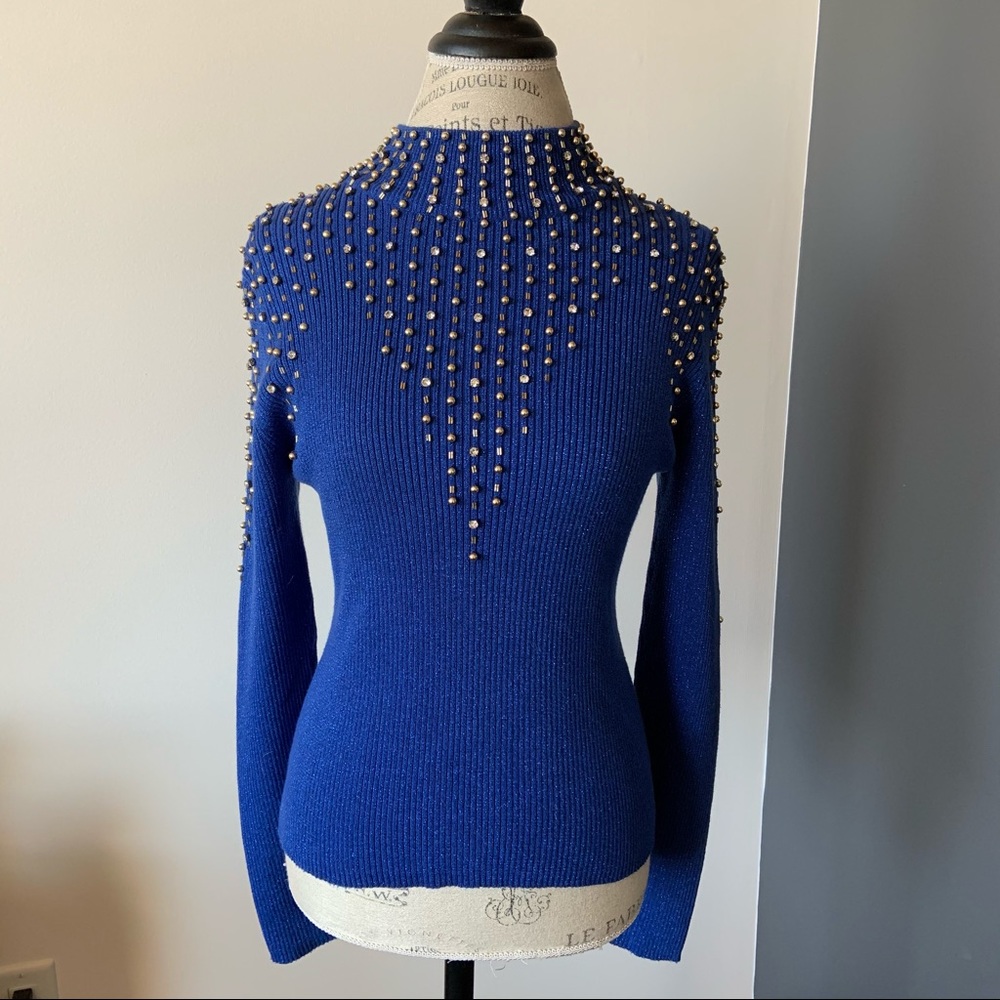 Silver Mesa blue long sleeve diamond beads sweater